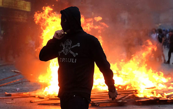Hamburg-g20-protests-what-is-Antifa-demonstrations-protestors-Welcome-to-Hell-994434